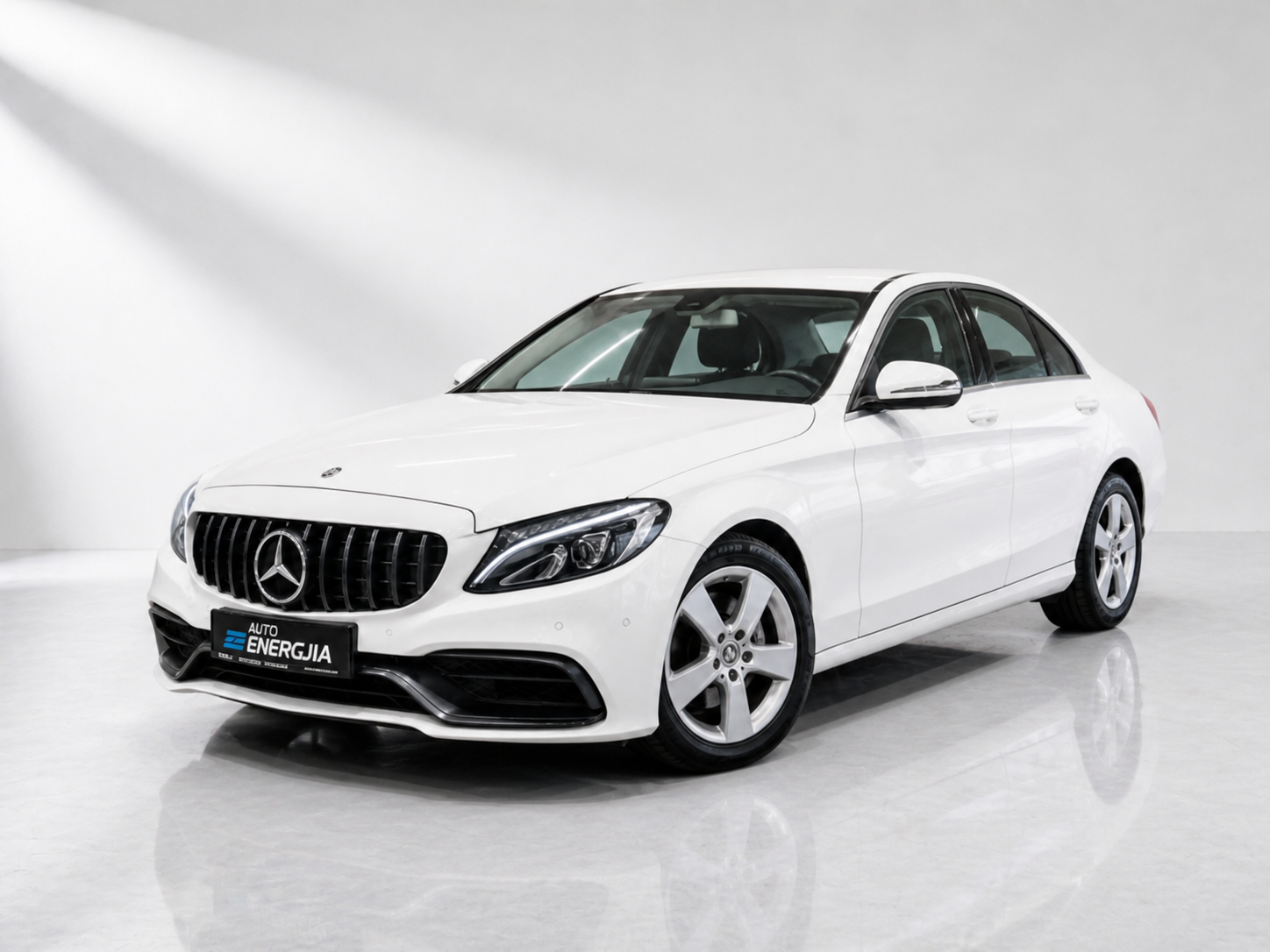 Mercedes C200 Nr. ser: 7927